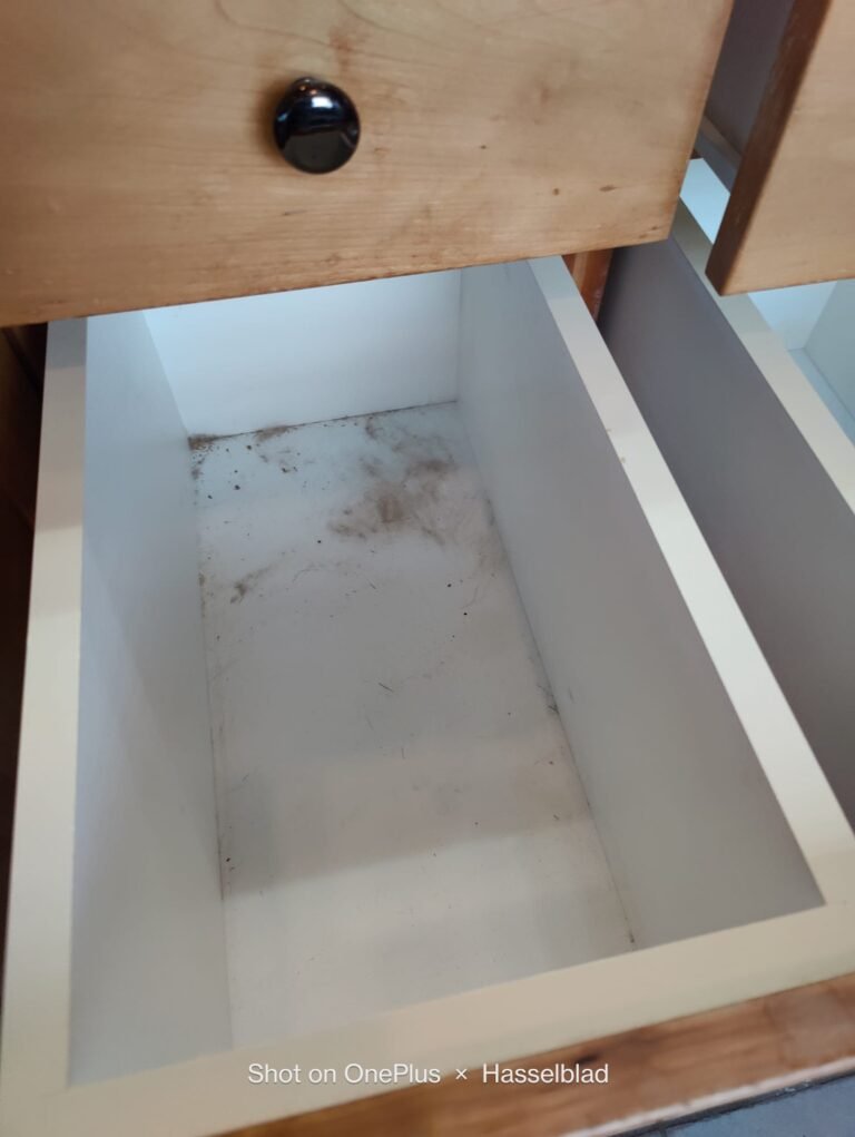 Kitchen drawer - Before-min